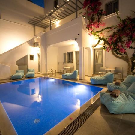Markakis Studios Fira Town Екстер'єр фото