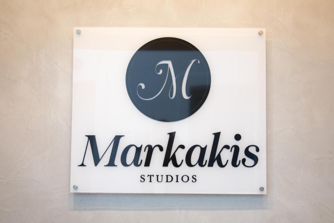 Markakis Studios Fira Town Екстер'єр фото