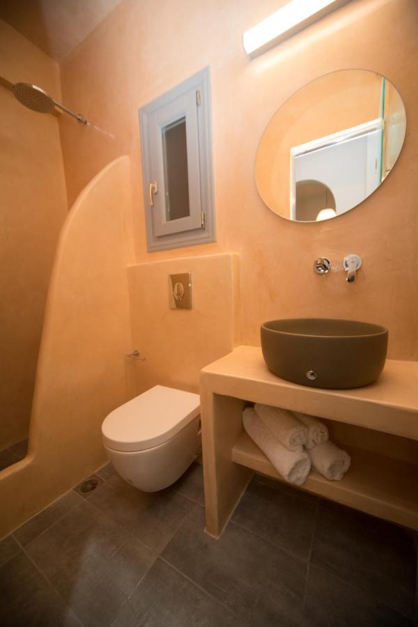 Markakis Studios Fira Town Екстер'єр фото