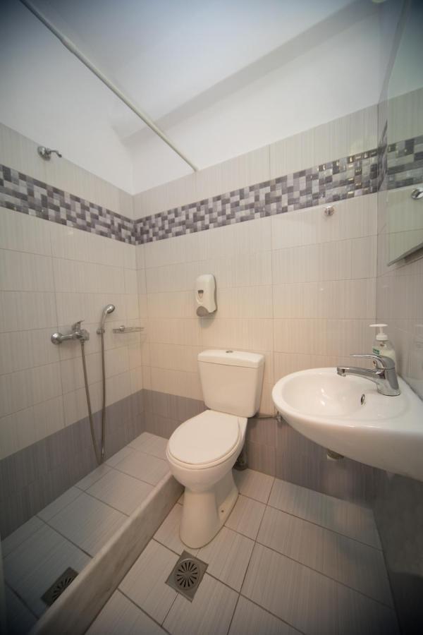 Markakis Studios Fira Town Екстер'єр фото