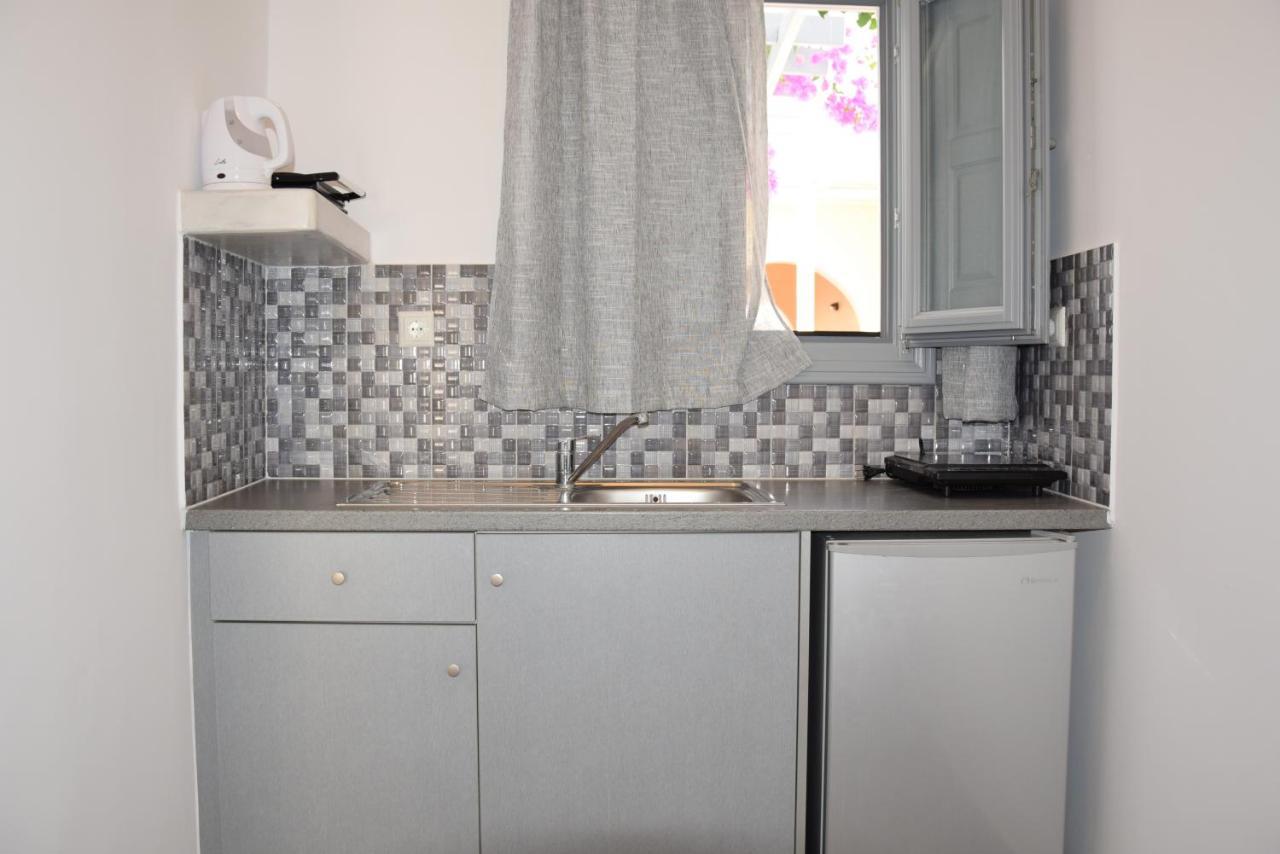 Markakis Studios Fira Town Екстер'єр фото